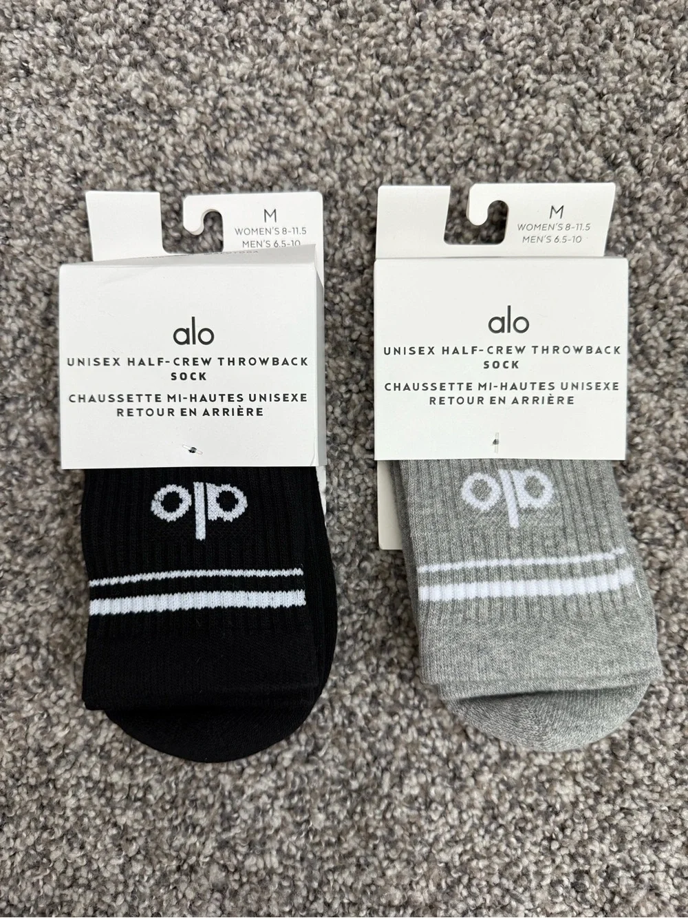 ALO Yoga Unisex Half-Crew Socks – Black & Gray